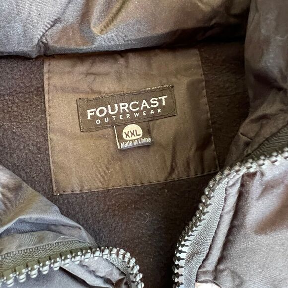 Puffer Vest Men’s 2XL Fourcast Black Gray NWT Winter XXL Gorpcore‎ Outdoors - Picture 3 of 7